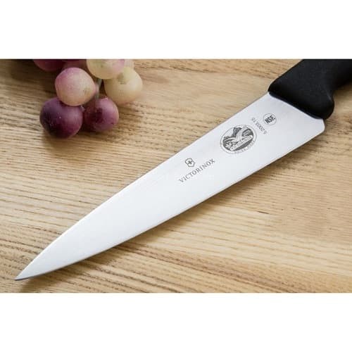 Pisau Chef 15cm VICTORINOX 5.2003.15 Carving Knife