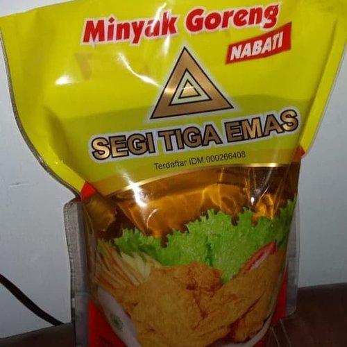 Minyak Segitiga Emas 2 Liter per Pouch